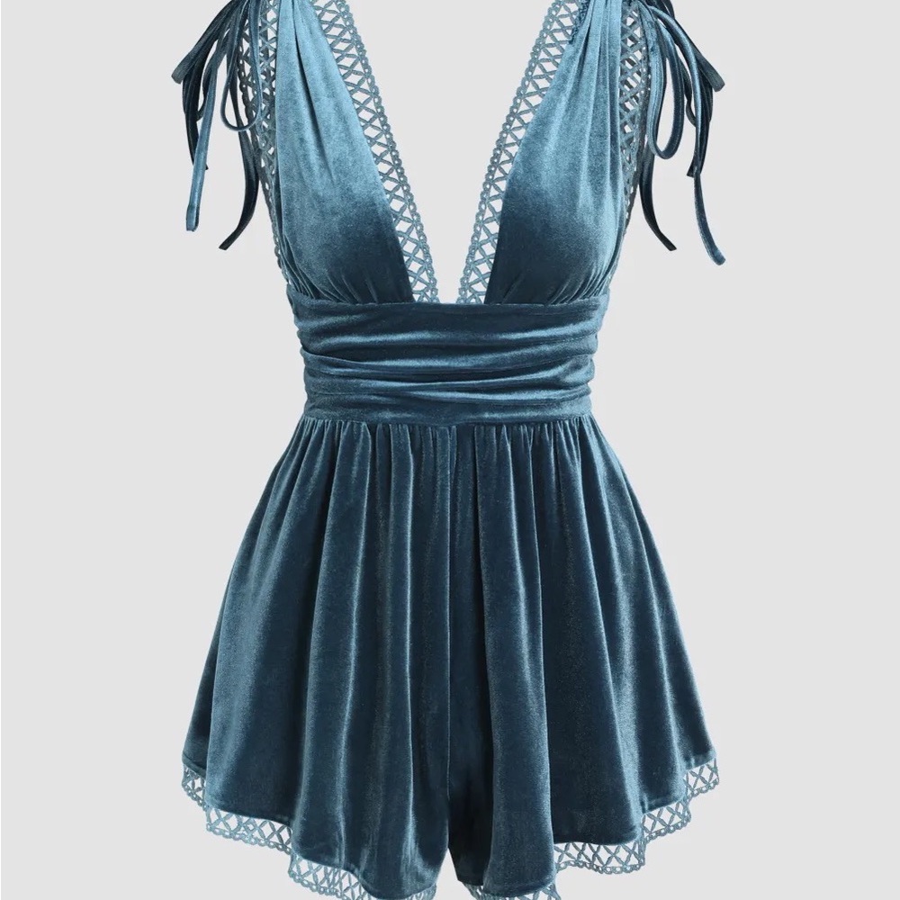 Blue velvet romper
